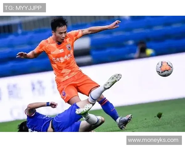 足球明星姚均晟的精彩瞬间与成长历程全解析