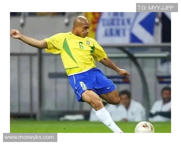 足球明星体形排名大揭秘谁才是最完美的运动员身材榜样 足球明星体形排名大揭秘谁才是最完美的运动员身材榜样