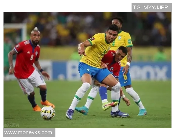 南美世预赛焦点对决巴西队迎战智利队争夺晋级机会